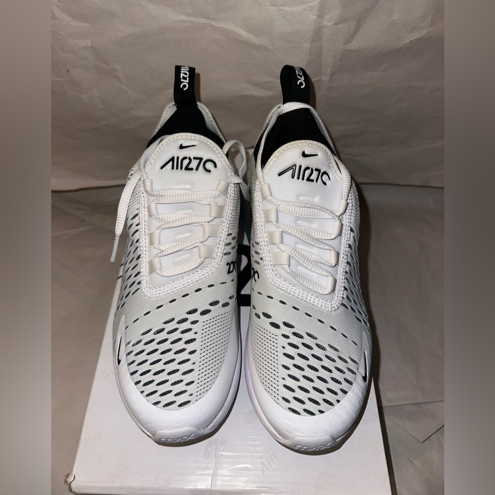 Nike Air Max 270 Women’s 6.5 White/ Black Running Shoes AH6789-100